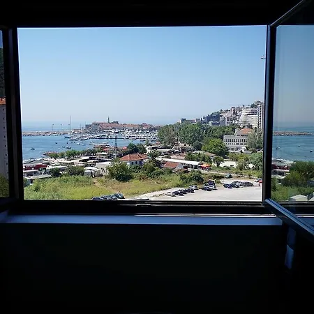Budva Bay Breeze Apartments Exterior photo
